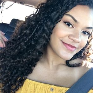 Meet your Posher, Alleah